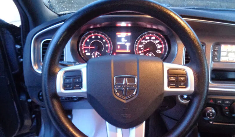 Used 2014 Dodge Charger SE w/ Sport Appearance Group RWD image 16