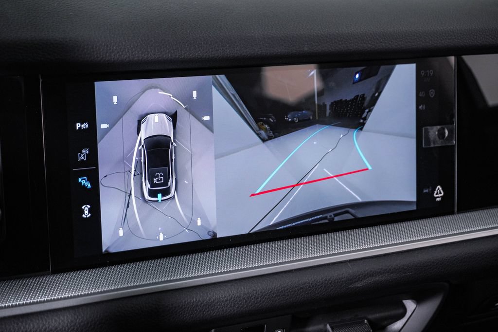 New 2026 Porsche Cayenne Coupe AWD/4WD image 23