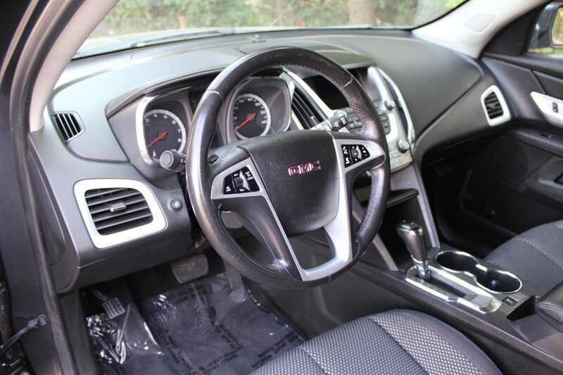 Used 2017 GMC Terrain SLE AWD/4WD image 9
