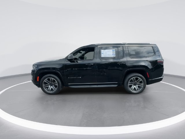 Used 2024 Jeep Wagoneer Series II w/ Flexible Seating Group AWD/4WD image 5