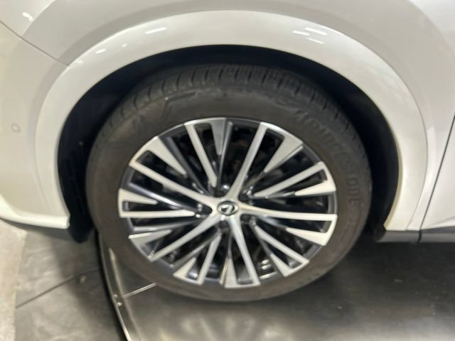 Certified 2023 Lexus RX 350 Premium Plus w/ Accessory Package AWD/4WD image 36