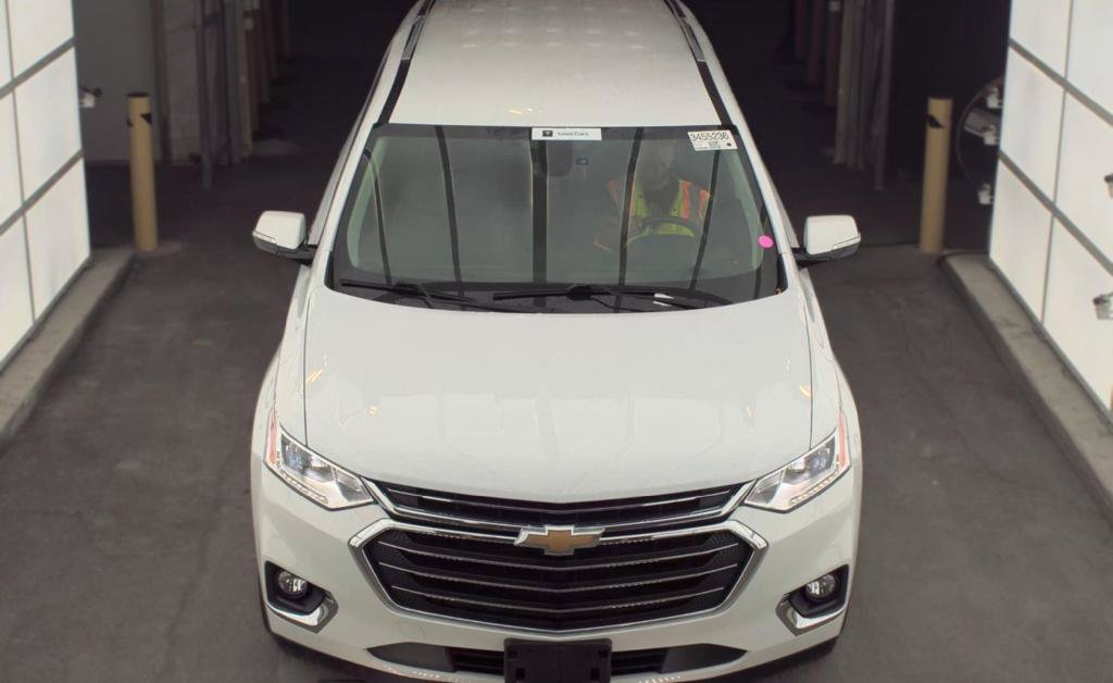 Used 2018 Chevrolet Traverse Premier FWD image 2