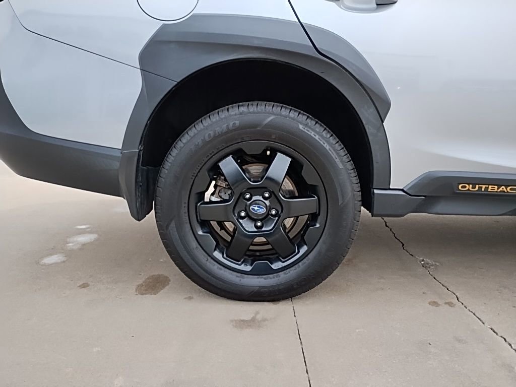 Used 2022 Subaru Outback Wilderness image 17