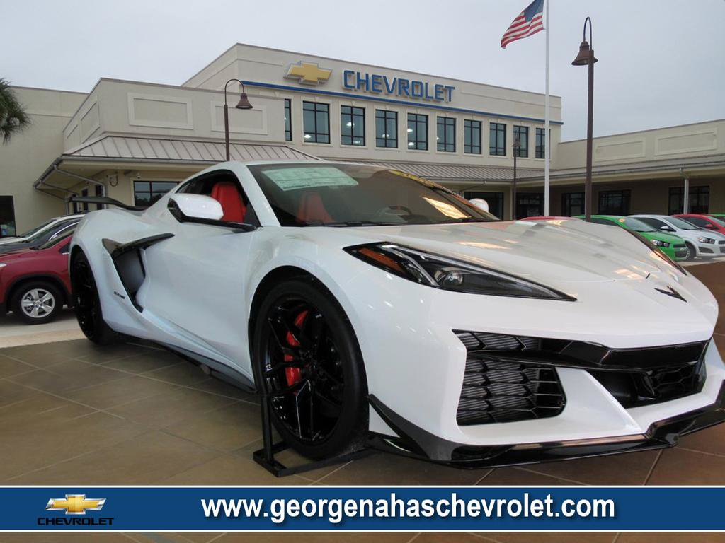 New 2026 Chevrolet Corvette Z06 w/ Z07 Performance Package RWD image 1