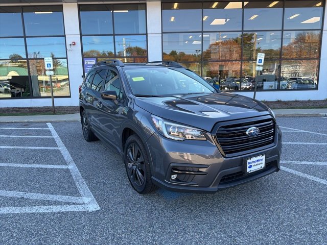 Used 2022 Subaru Ascent Onyx Edition image 11