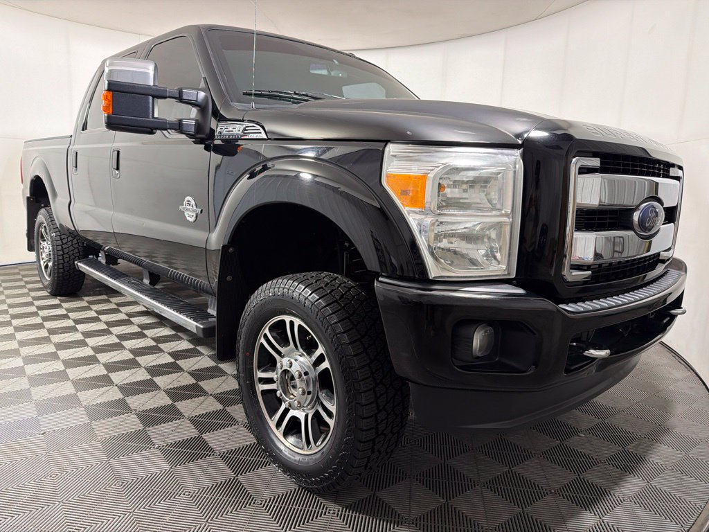 Used 2016 Ford F250 Lariat w/ Lariat Ultimate Package AWD/4WD image 2