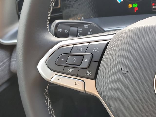 New 2026 Volkswagen Tiguan S AWD/4WD image 12