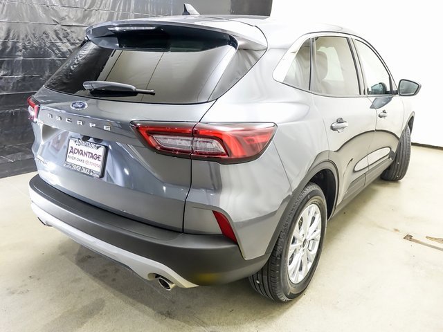 Used 2023 Ford Escape Active w/ Cold Weather Package image 7