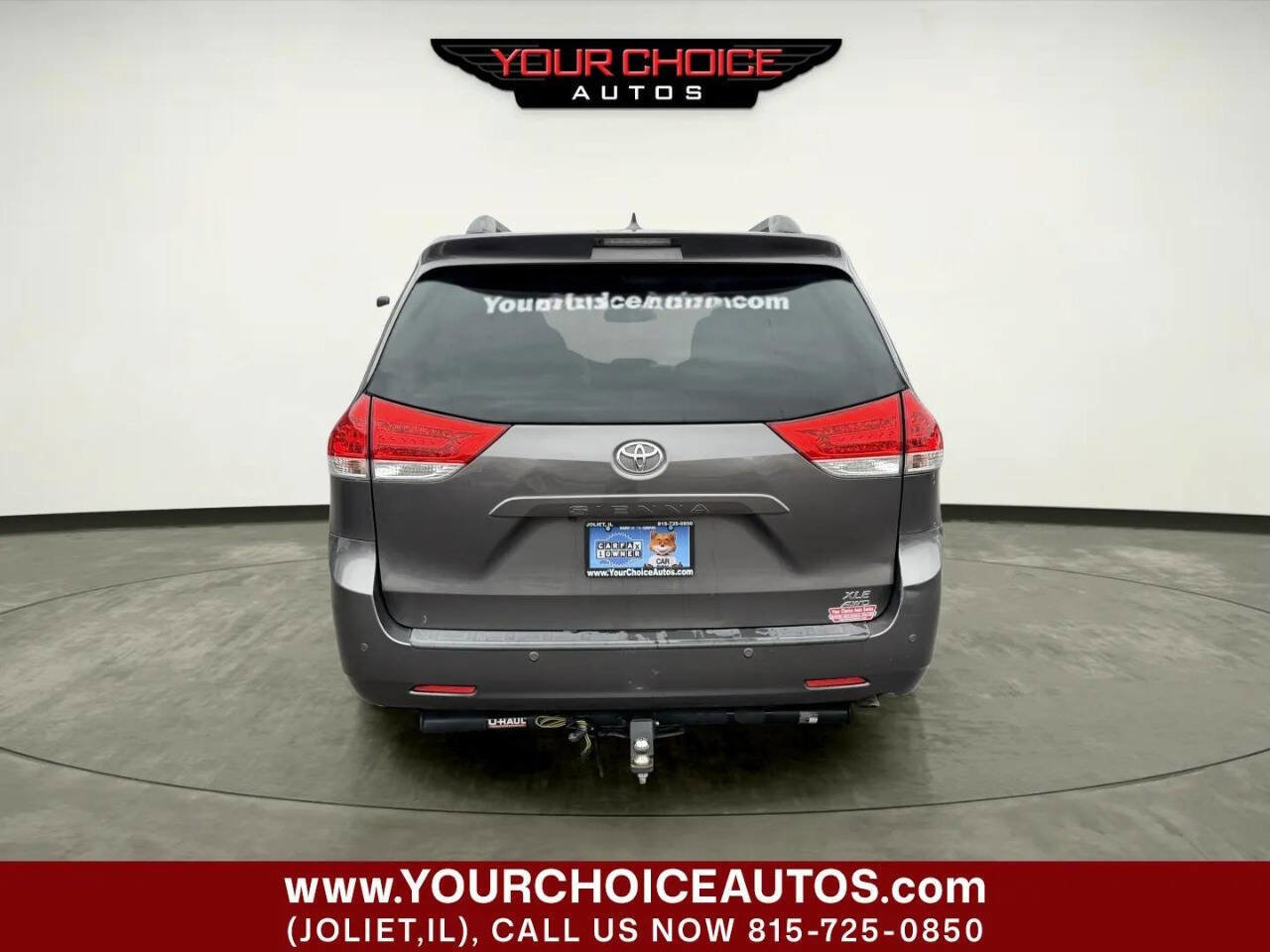 Used 2014 Toyota Sienna XLE w/ XLE Premium Package image 4