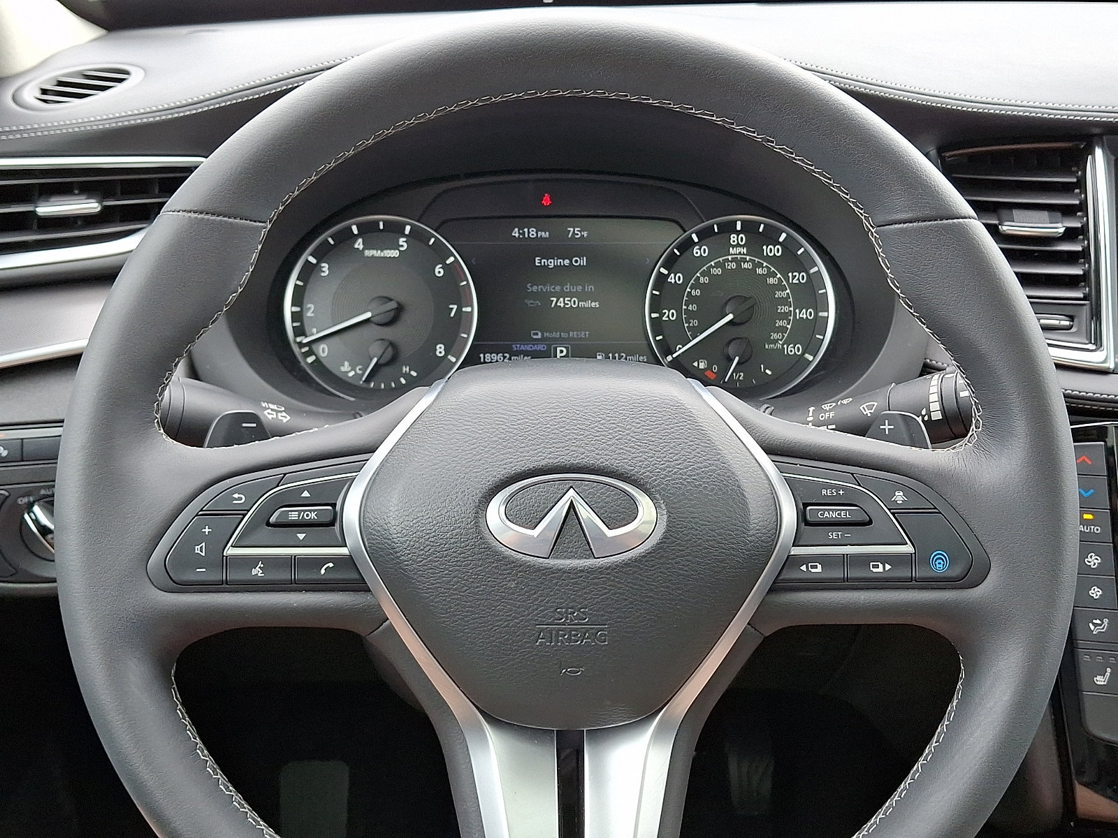 Used 2023 INFINITI QX50 Luxe AWD/4WD image 21