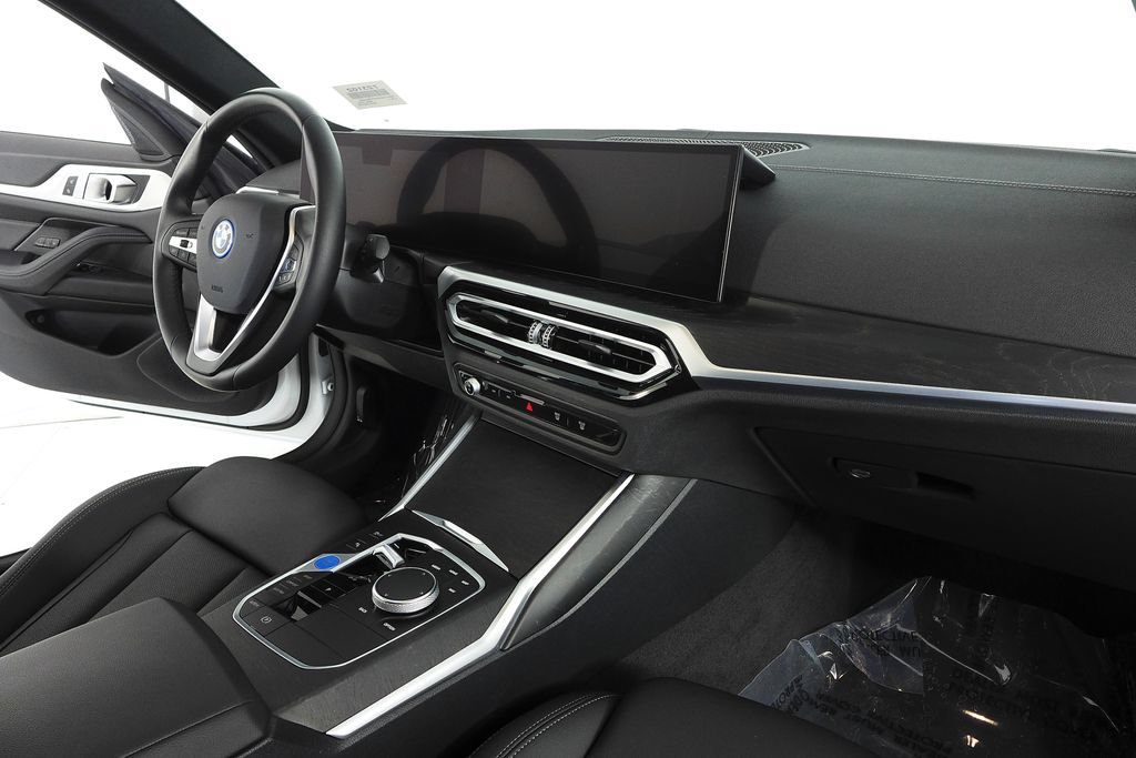 Certified 2023 BMW i4 eDrive40 RWD image 14