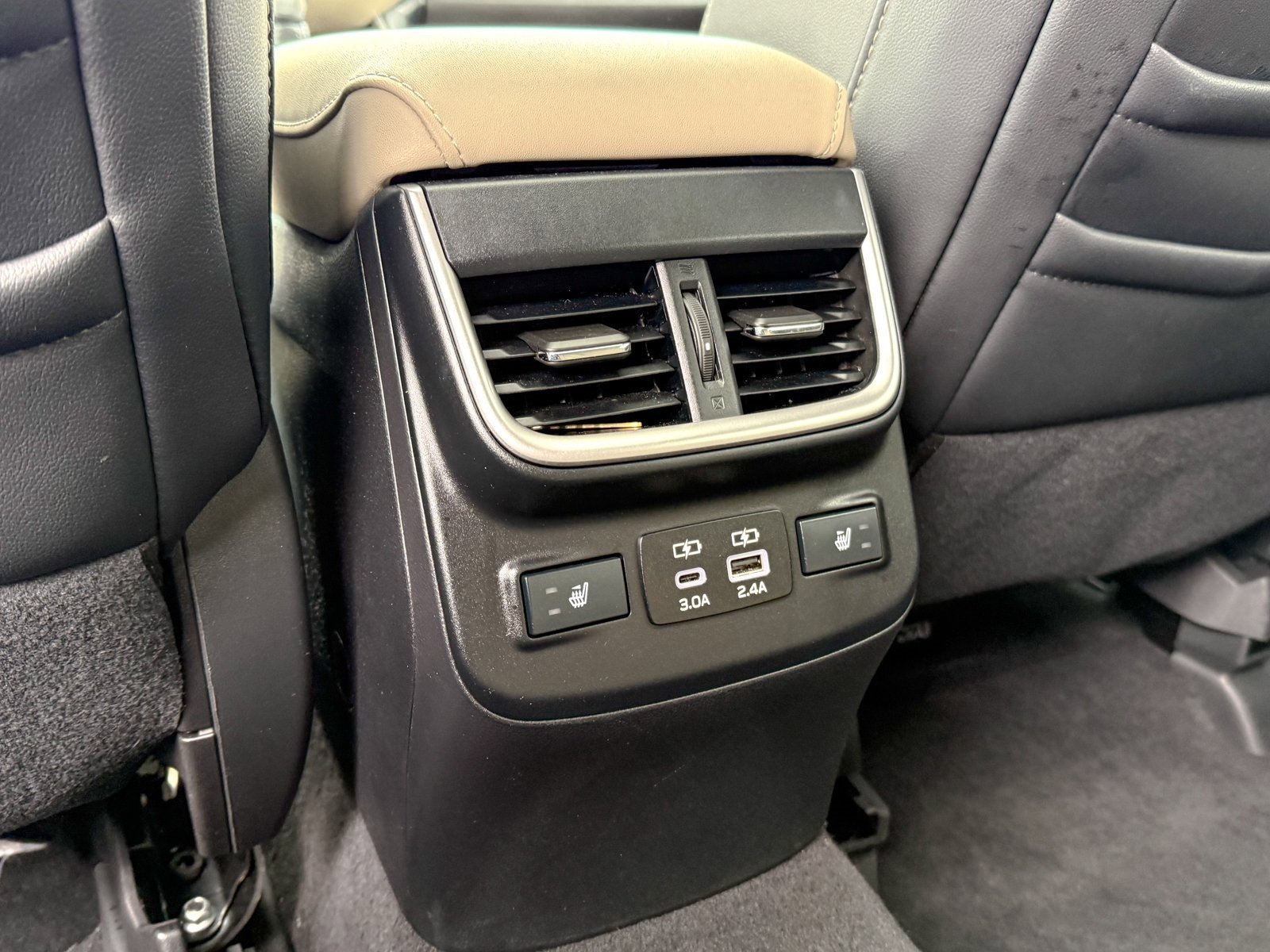 Used 2024 Subaru Outback Limited image 31