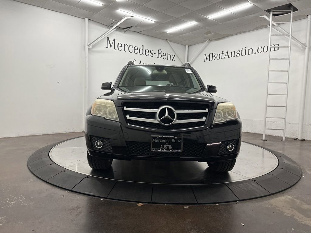 Used 2010 Mercedes-Benz GLK 350 4MATIC image 2