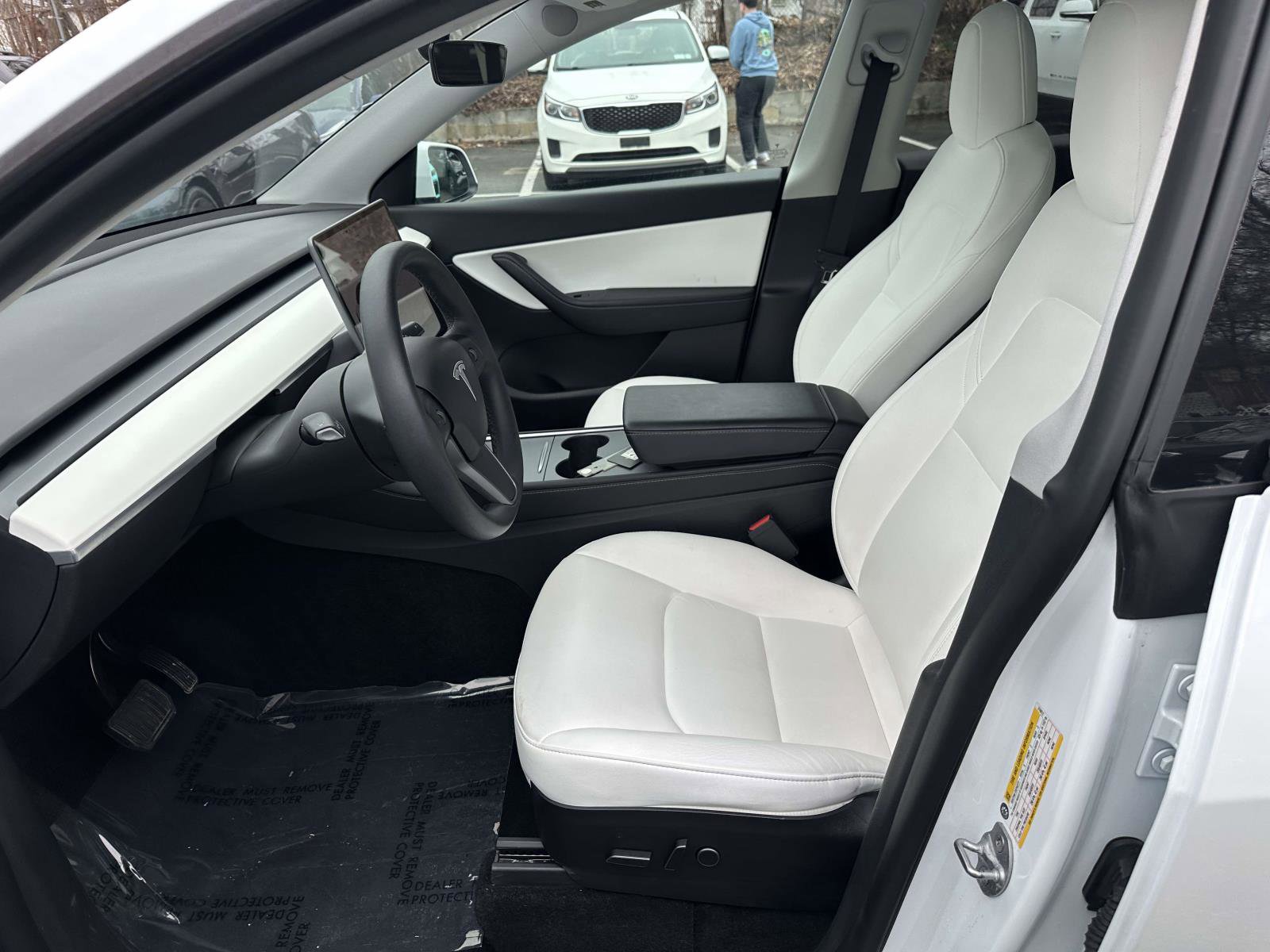Used 2022 Tesla Model Y Long Range AWD/4WD image 15