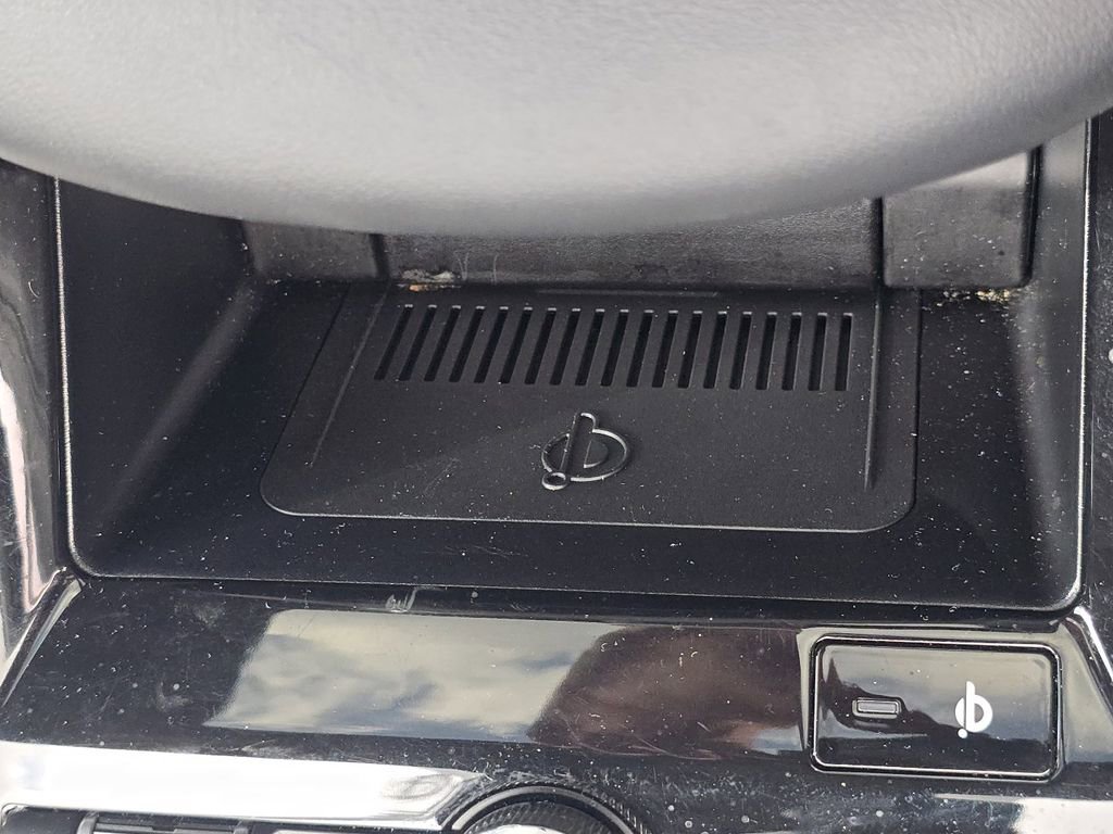 Used 2023 Kia K5 GT image 28