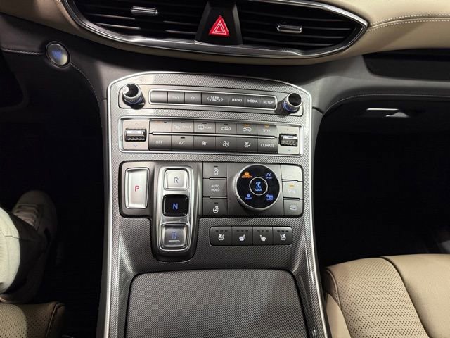 Used 2023 Hyundai Santa Fe Limited w/ Cargo Package image 23