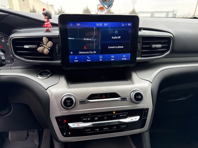 Used 2022 Ford Explorer XLT w/ Equipment Group 202A image 16