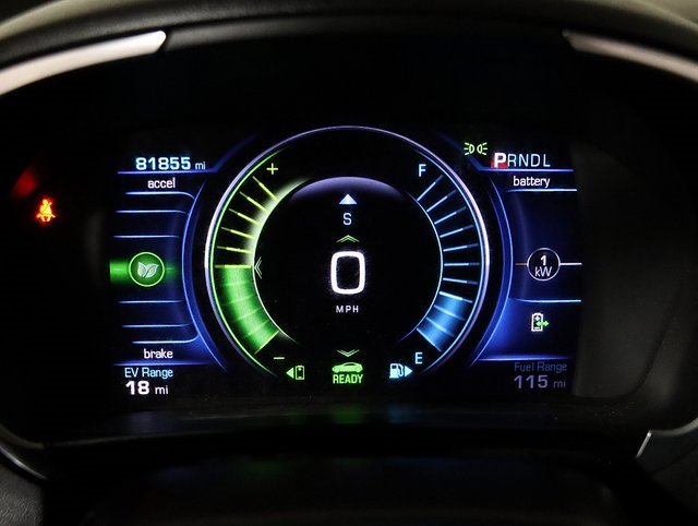 Used 2018 Chevrolet Volt Premier w/ Driver Confidence Package image 17