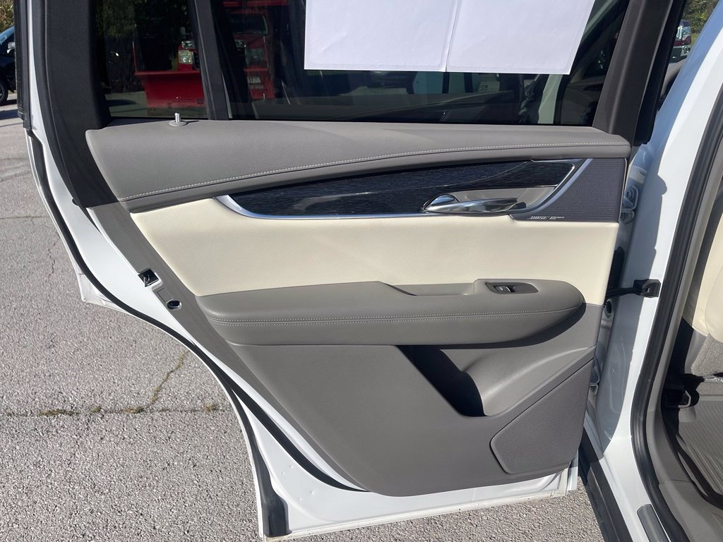 Certified 2023 Cadillac XT6 Premium Luxury w/ LPO, Floor Liner Package AWD/4WD image 16