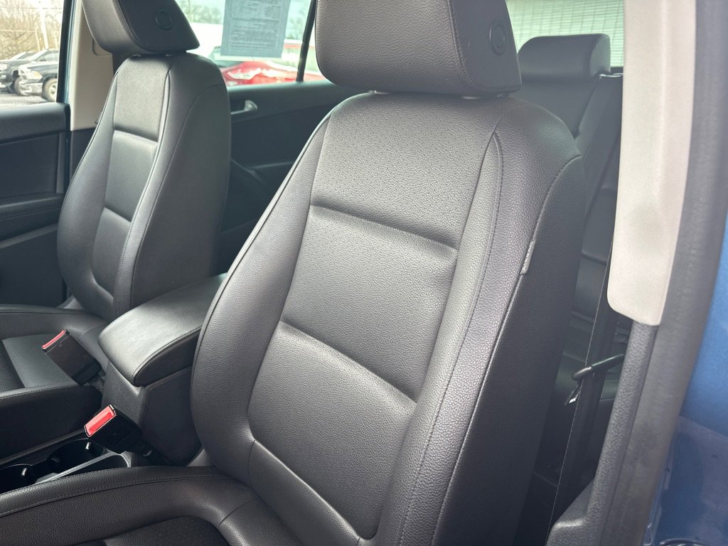 Used 2017 Volkswagen Tiguan Wolfsburg Edition image 20