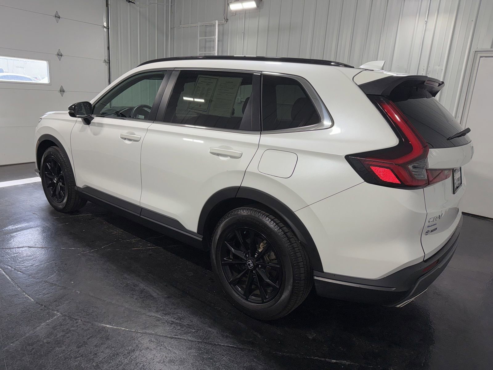 Used 2024 Honda CR-V Sport image 2