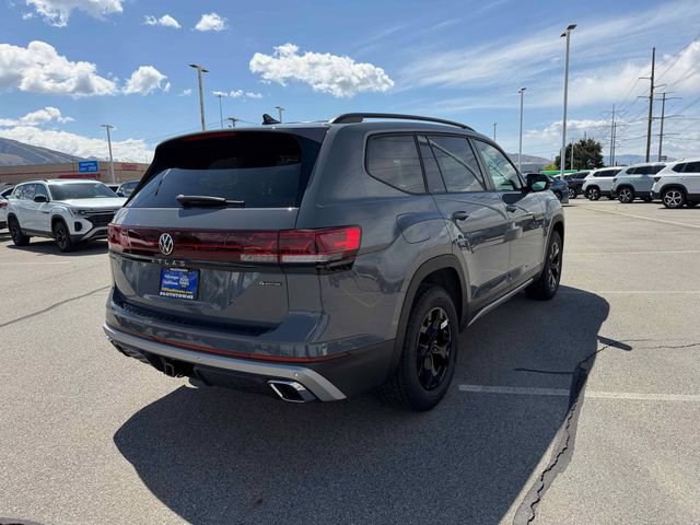 New 2026 Volkswagen Atlas Peak Edition AWD/4WD image 7