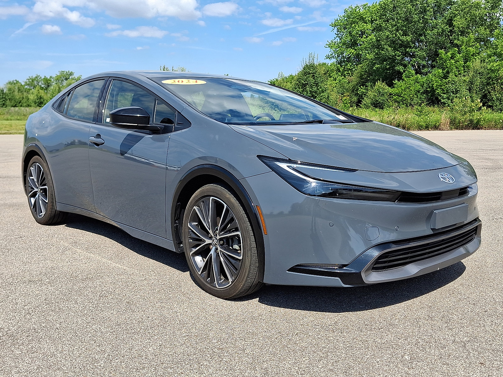 Used 2024 Toyota Prius XLE