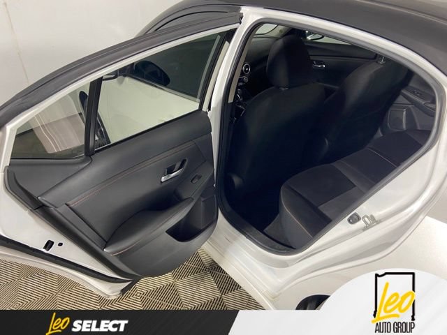 Used 2025 Nissan Sentra SR FWD image 20