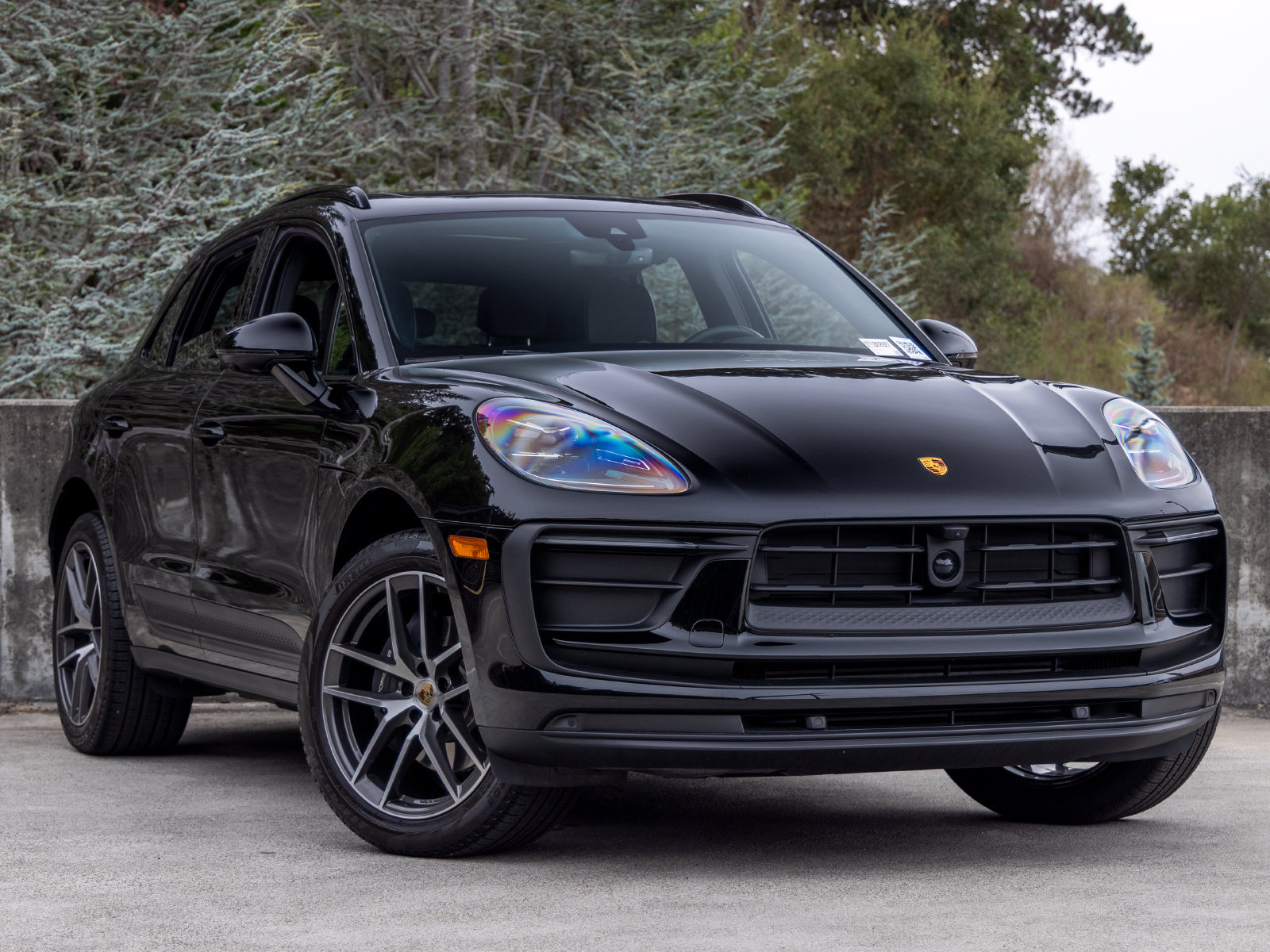 Used 2026 Porsche Macan AWD/4WD image 6