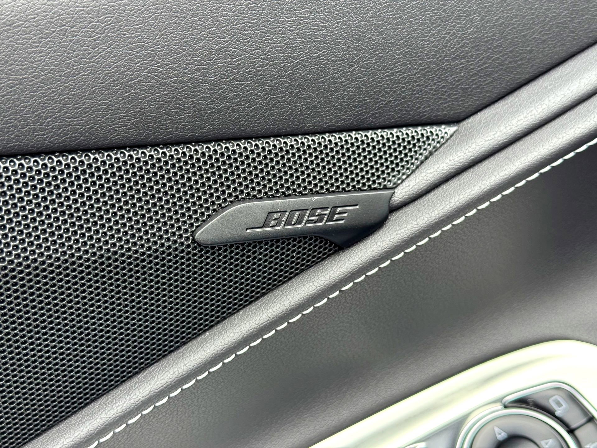 Used 2025 Chevrolet Corvette Stingray Coupe w/ 1LT image 15