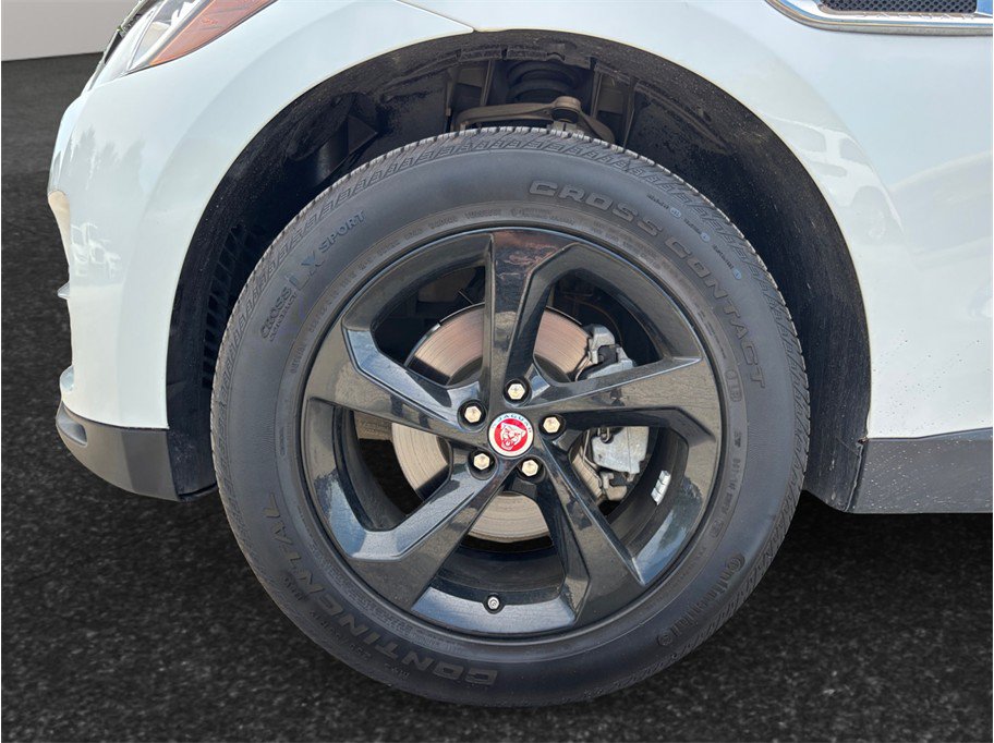 Used 2019 Jaguar F-PACE Premium AWD/4WD image 13