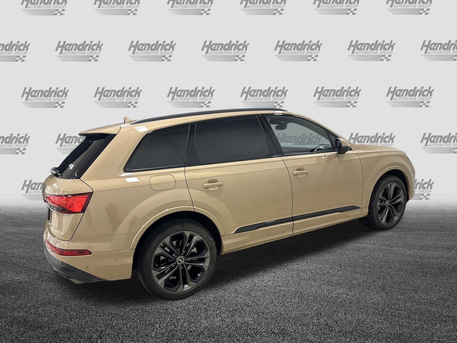 Used 2025 Audi Q7 3.0T Premium Plus image 10