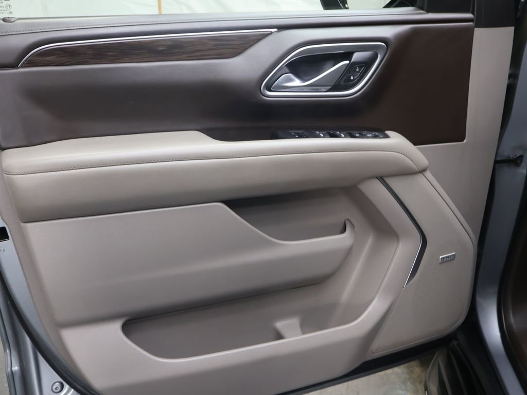 Used 2021 Chevrolet Tahoe LT RWD image 16
