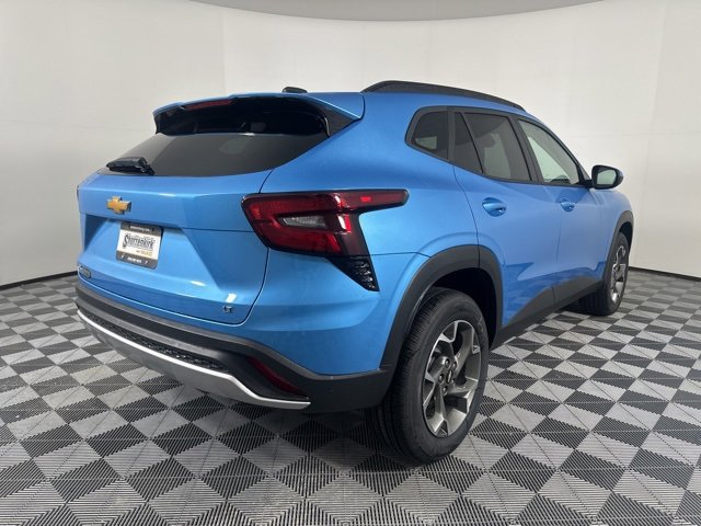 New 2026 Chevrolet Trax LT w/ Sunroof Package image 3