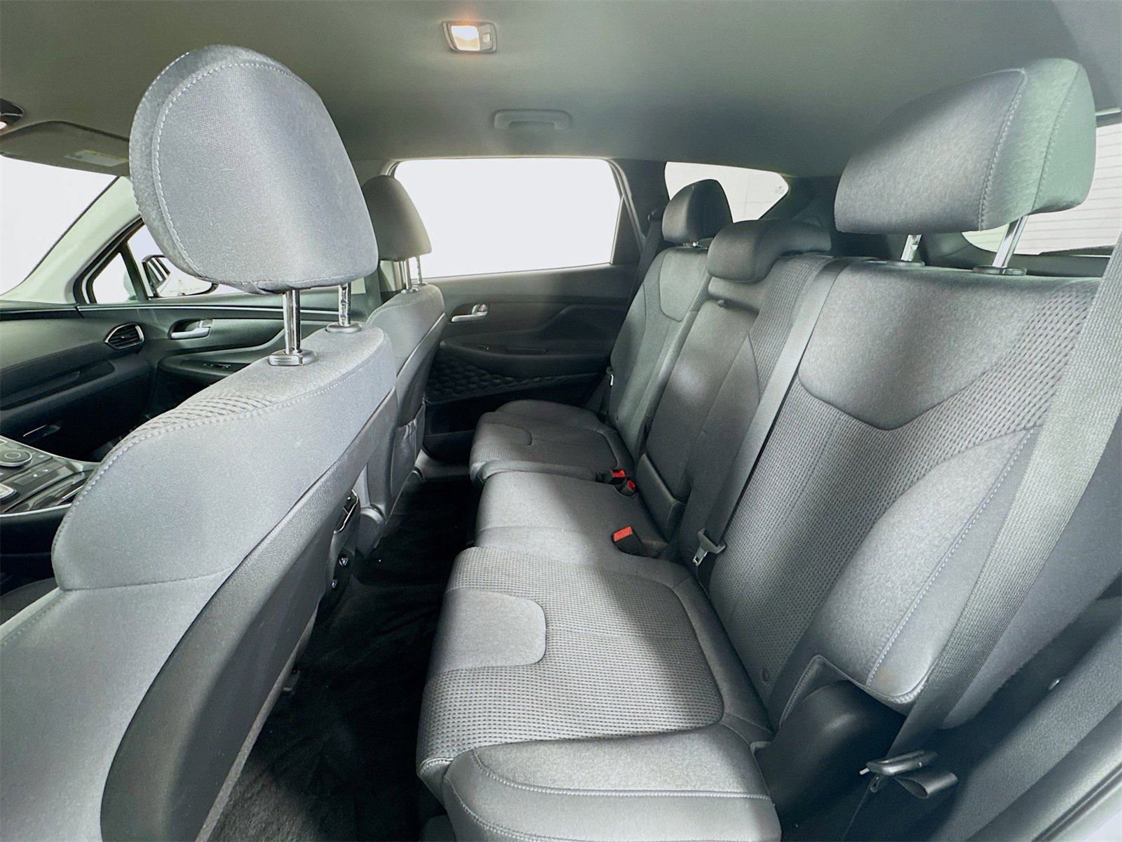 Used 2021 Hyundai Santa Fe SEL image 17