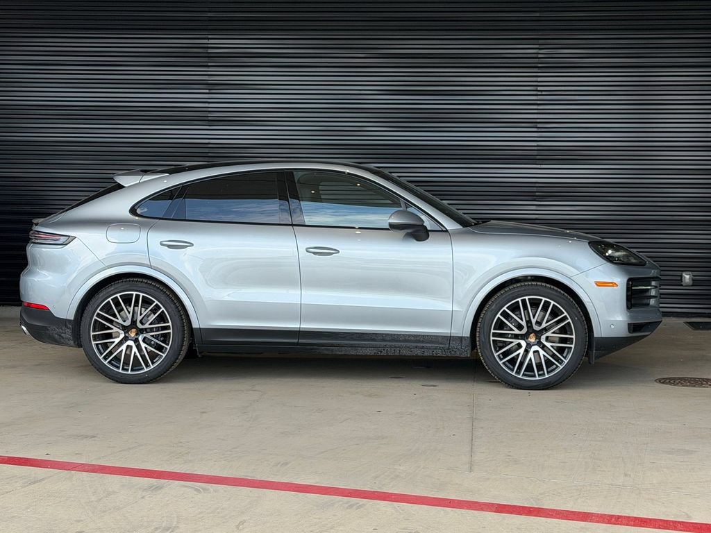 New 2026 Porsche Cayenne Coupe AWD/4WD image 10