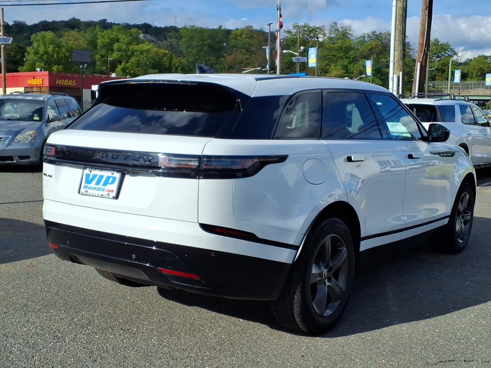 Used 2025 Land Rover Range Rover Velar Dynamic SE AWD/4WD image 12