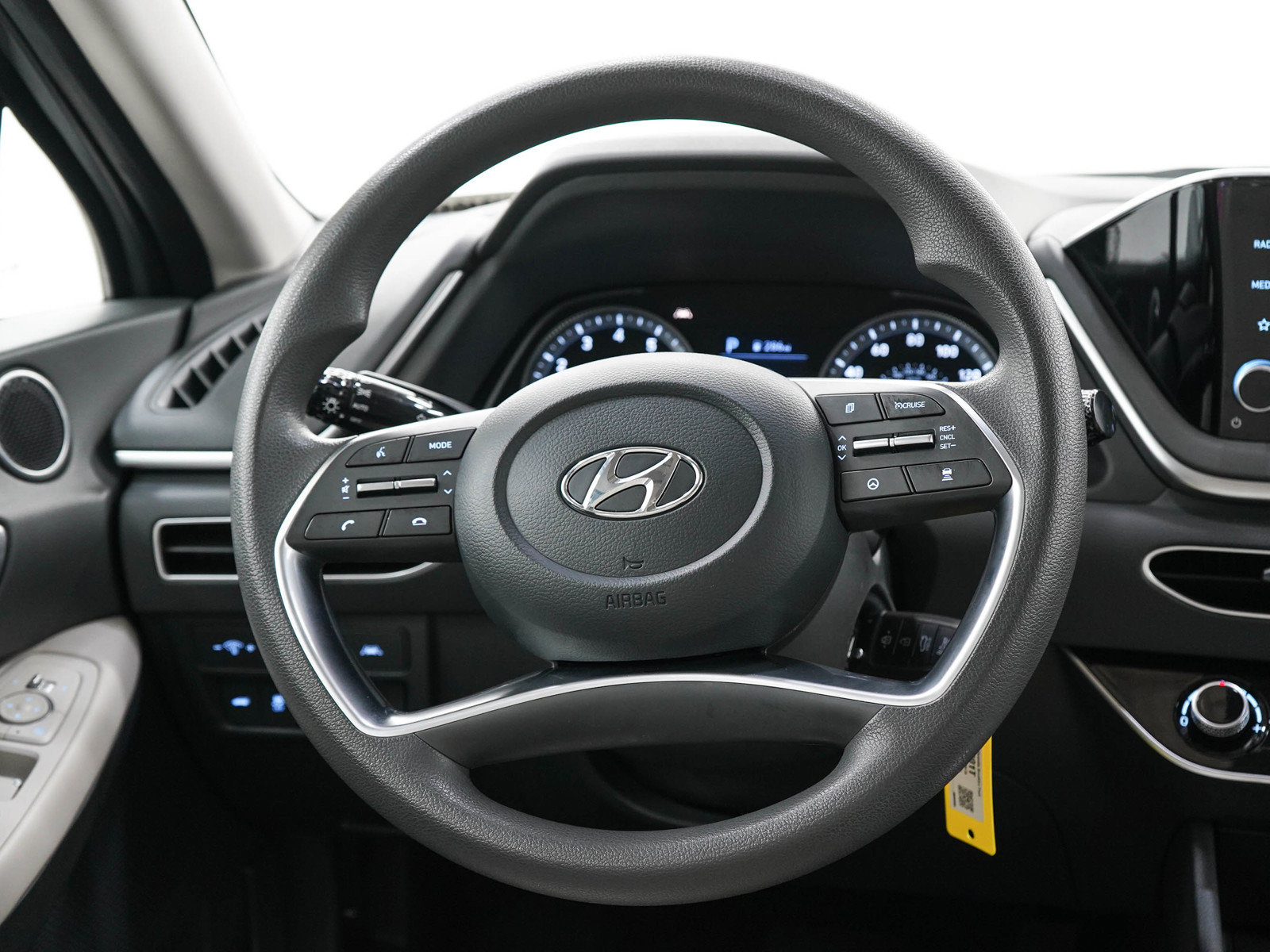 Used 2022 Hyundai Sonata SE w/ Cargo Package FWD image 15