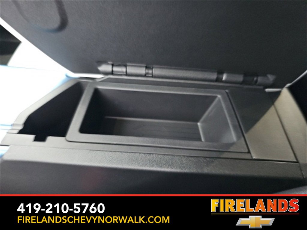 New 2026 Chevrolet Equinox EV LT image 45