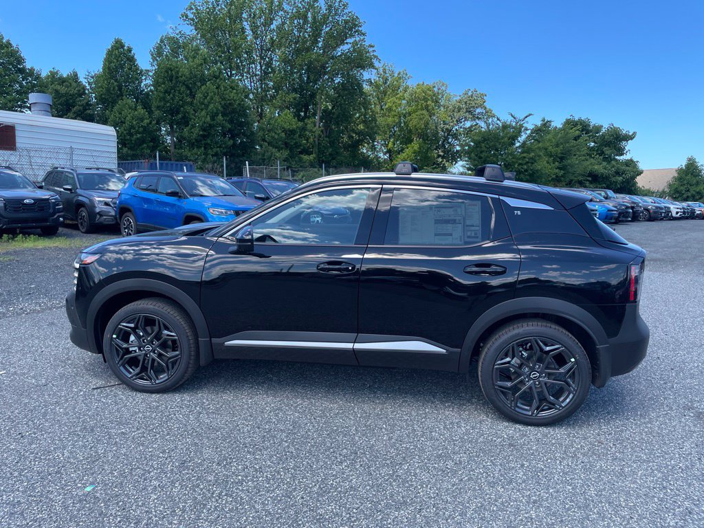 New 2026 Nissan Kicks SR AWD/4WD image 4