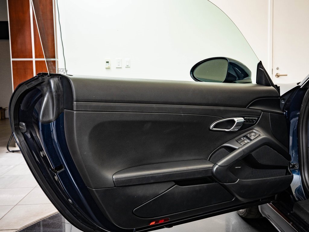 Used 2019 Porsche 718 Cayman S image 25