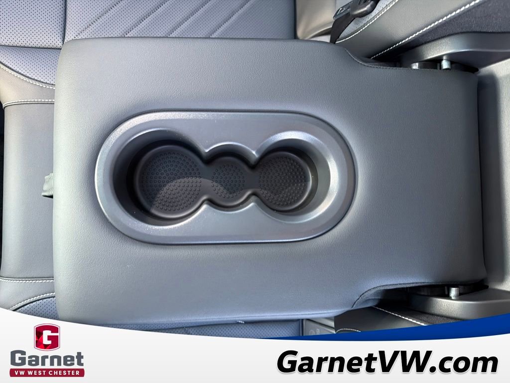 New 2026 Volkswagen Tiguan SE R-Line image 28