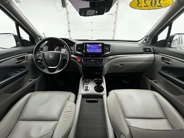 Used 2023 Honda Ridgeline RTL image 2