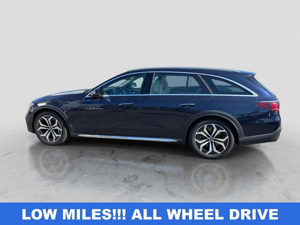 Used 2025 Mercedes-Benz E 450 4MATIC All-Terrain Wagon image 2