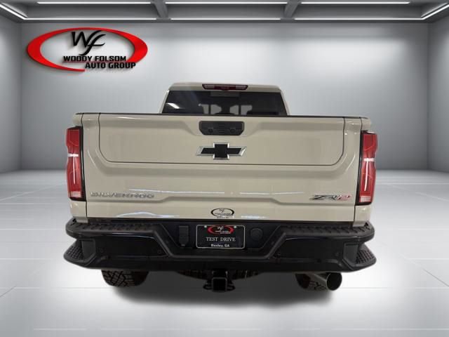 New 2026 Chevrolet Silverado 2500 ZR2 AWD/4WD image 7