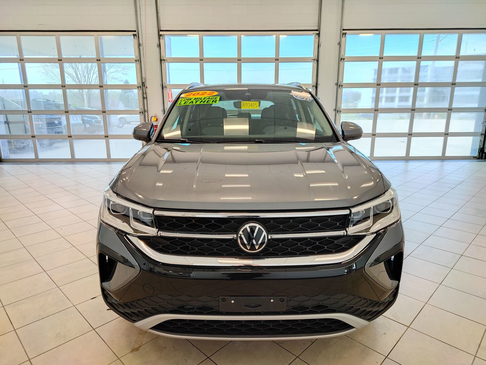 Used 2022 Volkswagen Taos SEL AWD/4WD image 9