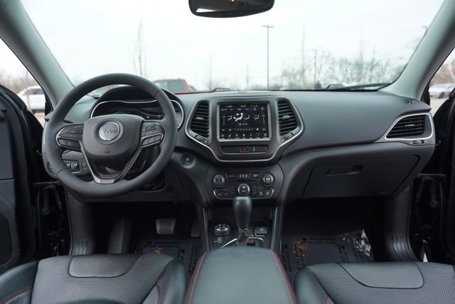 Used 2022 Jeep Cherokee Trailhawk w/ Sun, Sound & Nav Group image 26