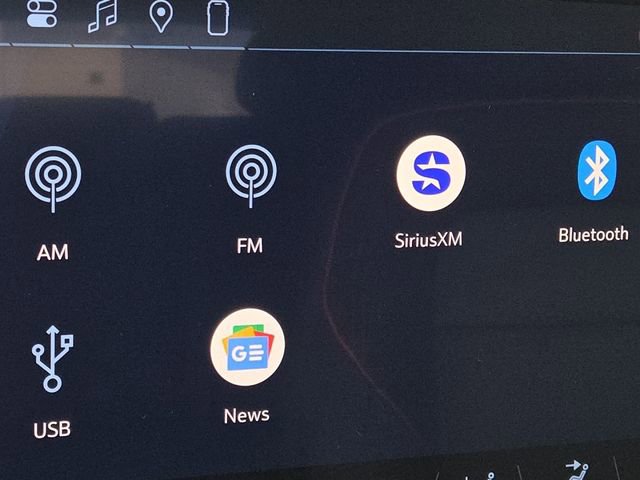 New 2026 Chevrolet Equinox EV RS image 5