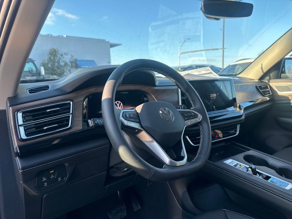 New 2026 Volkswagen Atlas SE image 6