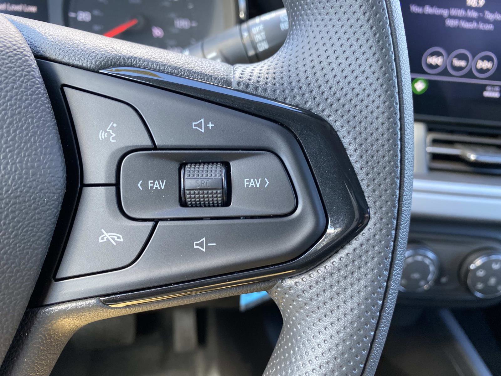 New 2026 Chevrolet Trax LS w/ LS Convenience Package FWD image 14